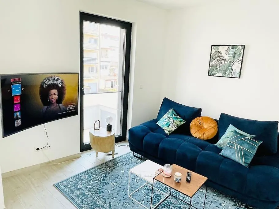 Cosy One Bedroom In City Center W Private Terrace-31 contacts